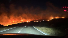 ZASTRAŠUJUĆE Na Dugom otoku gorjeli i dijelovi ceste. Ovako su to snimili vatrogasci i čitatelji!