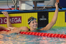 Kate Douglass še drugič izboljšala svetovni rekord na 50 m prosto