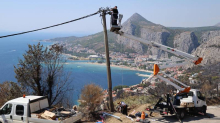 Omiš: U ponedjeljak PVC folije za krovove oštećene požarom