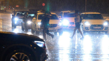 STIGLO NEVRIJEME! Tuča kod Ogulina, pljusak i grmljavina u Zagrebu, na A1 jedva se vozi...