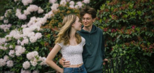 Erstes Verliebtsein: Gibt es die erste Liebe zwischen Teenagern noch?