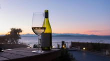 Estate 2026, il vino si beve al mare