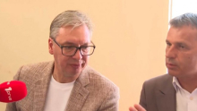 PREDSEDNIK U POSETI TOPLIČKOM OKRUGU: Predsednik Vučić u poseti domaćinstvu porodice Veljić (VIDEO)