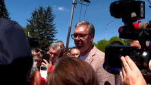 DEVOJČICA BEZ RODITELjA ZATRAŽILA POMOĆ OD DRŽAVE  Vučić joj dao obećanje- Pomoći ćemo u roku od 48 sati