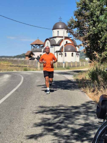 PODVIG LOZNIČKOG HEROJA NA VELIKI PRAZNIK! Aleksandar po sedmi put pretrčao put od Loznice do Tekeriša: 