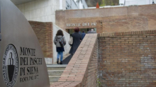 Ops, protagonisti e scadenze: cosa c’è da sapere sul piano B di Mps per sfuggire a Intesa