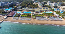 Od jutra na peščanoj plaži do popodneva na toboganima – porodični odmor u Beleku
