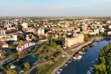 STIŽE NOVA POMOĆ ZA BIZNIS! Otvoreni konkursi za bespovratna sredstva, evo ko sve može da dobije novac države
