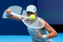Poškodba Ribakine v lovu na vrh lestvice WTA