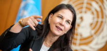 Uno: Annalena Baerbock und der seltsame Schulterschluss von Russland und den USA