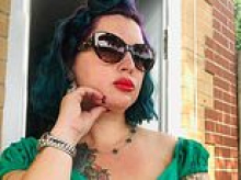 Moment jealous killer stalks estranged wife from 'bar to bar' before murdering her outside her home
