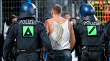 Mannheim gegen Kaiserslautern: Innenminister und DFB kritisieren Ausschreitungen bei Pokalspiel