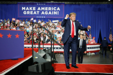 Trump: Sploh ne vemo, ali smo zmagali, ker Hormuško ožino dojemam kot ameriško ozemlje