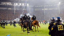 Mannheim gegen Kaiserslautern: Innenminister und DFB kritisieren Ausschreitungen bei Pokalspiel