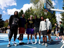 Lakers z mladimi metali na koš na Dončićevem igrišču iz otroštva