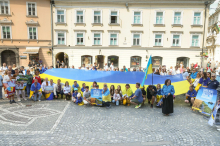 V Ljubljani shod v podporo Ukrajini ob 35. obletnici njene neodvisnosti