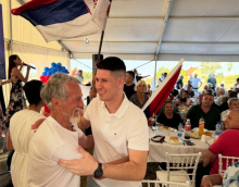 NAŠA OBAVEZA JE DA BRINEMO O SVAKOM ČOVEKU: Miloš Pavlović razgovarao sa meštanima Pajazitova u srcu Šumadije