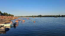 KAO DA STE NA MORU, ALI BEZ PASOŠA I BEZ PET SATI VOŽNJE: Ovo je najlepša peščana plaža u Srbiji, čuva neverovatnu istoriju i krije pravi letnji raj (FOTO)