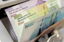 Valuta totalno potonula: Jedan dolar vredi dva miliona