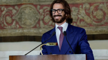 Leonardo Maria Del Vecchio lascia tutti gli incarichi in EssilorLuxottica