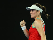 Tamara Zidanšek napredovala, konec za Hercog