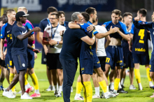 Celjani verjamejo, da lahko pred razprodanim stadionom izločijo Slovake