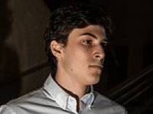 Yale student accused of groping mom in front of her kids on NYC subway reads uber-pretentious PLAY in full view of judge during his latest court appearance
