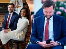 Strange JD Vance text puts Republicans in a vulnerable position