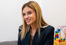 Prijava za status roditelja negovatelja elektronski ili u centru za socijalni rad! Ministarka Stamenkovski: Cilj da procedura bude jednostavna i dostupna