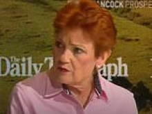 Pauline Hanson forced to clarify One Nation migration policy after MP's public mix-up