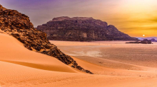 Britanci planinarili na +50 °C u pustinji kod Dubaija, pronašli ih mrtve: 'Ležali su na stijenama'