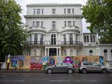 Notting Hill holds its breath for carnival chaos: Residents and businesses board up ahead of annual festival - after record number of arrests last year