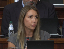 MINISTARKA RASTURILA NETAČNE TVRDNJE! Đedović Handanović raskrinkala laži Ćute u Skupštini: 