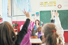 Grad Užice daje po 10.000 dinara za sve đake od 1. do 4. razreda: Obuhvaćeno više od 2.500 dece, a evo kad stiže pomoć!