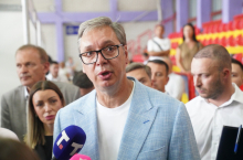 Vučić: 