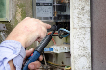 DANAS BEZ STRUJE ŠEST SATI: Objavljen spisak isključenja, evo gde će u Beogradu doći do prekida u snabdevanju električnom energijom