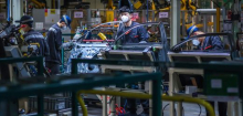 Plug-in-Hybride aus China: Umweltminister Carsten Schneider fordert Zölle