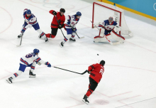Cale Makar postal najdražji igralec Lige NHL