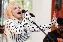 Njene pesme preplavile svet: Doli Parton nakon smrti postala najslušanija umetnica