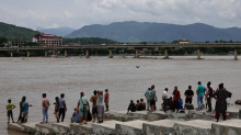 U poplavama u Nepalu i Tibetu 750 poginulih i 3000 nestalih