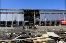 Novi ruski napadi na Kijev in okolico. V ukrajinskem napadu na Belgorod ubita človeka.