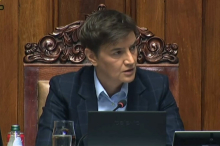 PRIČAJU O TRANSPARETNOSTI I HRABROSTI, A ŠALJU ANONIMNA PISMA VUČIĆU! Brnabićeva: 