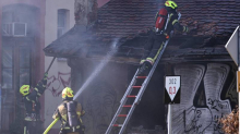 FOTO Izgorjela baraka kod Zapadnog kolodvora: 'Vatra se brzo širila, sukljao je crni dim'