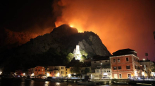 Proglasili prirodnu nepogodu zbog požara na području Omiša: Evo gdje treba prijaviti štetu...