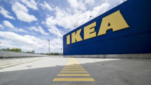 Ikea želi spodbuditi prodajo v Evropi in znižuje cene, tudi v Sloveniji