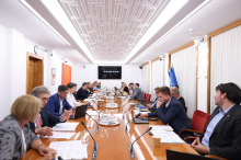 Člani odbora za pravosodje soglasno za kaznovanje poskusa pridobivanja otrok za spolne namene