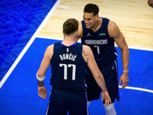 Lakers merijo na moža, ki je z Dončićem odigral največ tekem v karieri