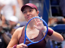 Domačinko čaka nevarna levičarka, obeta se spektakel s sestrama Williams