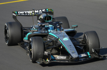 Mercedes opet najbrži – Hamilton zabrinut