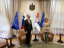 Logar: Slovenijo in Srbijo povezujejo tesne gospodarske vezi, ki jih želimo poglobiti
